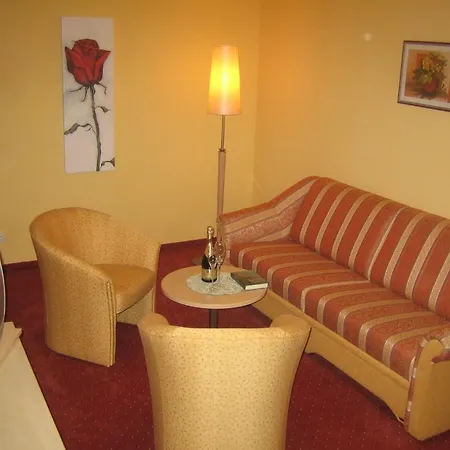 Stofflerwirt Szálloda 3*