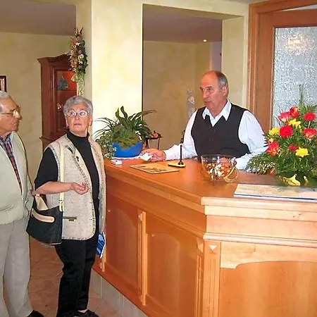 Szálloda Stofflerwirt Sankt Michael im Lungau