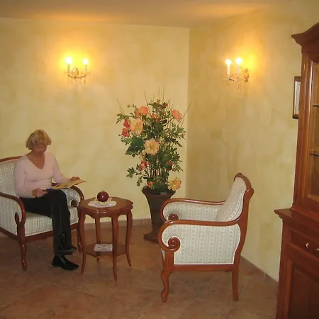 Stofflerwirt Hotell 3*